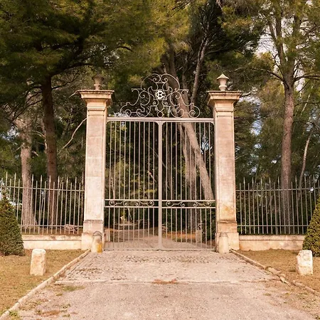 Chateau De La Brillanne
